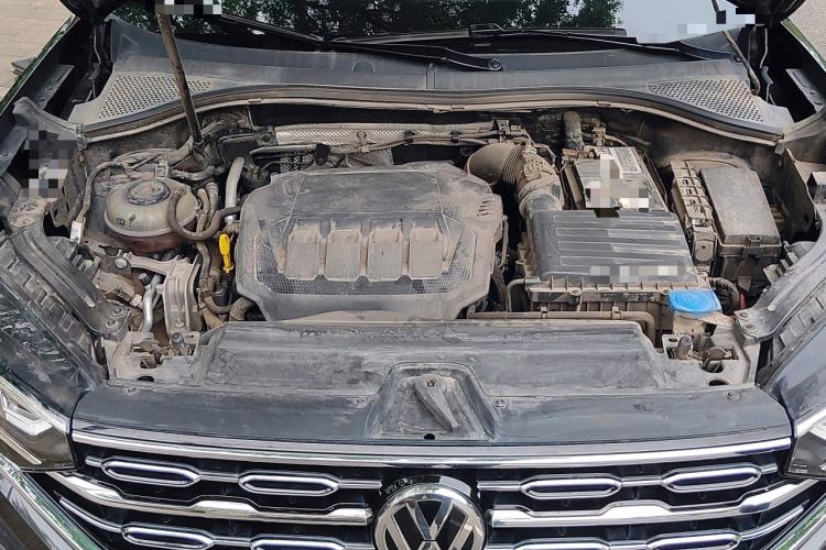 Used Volkswagen Tayron 2020 330TSI Two-Wheel Drive Luxury Connected Pro Edition Engine Bay