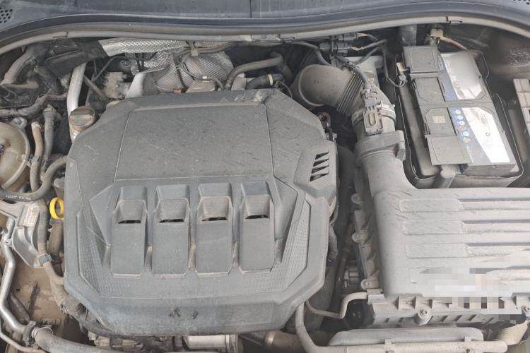 Used Volkswagen Tayron 2020 330TSI Two-Wheel Drive Luxury Smart Connectivity Version Engine Bay