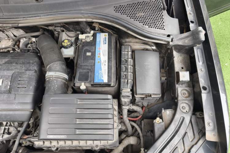 Used Volkswagen Tayron 2020 380TSI All-Wheel Drive R-Line Connected Version Engine Bay Left
