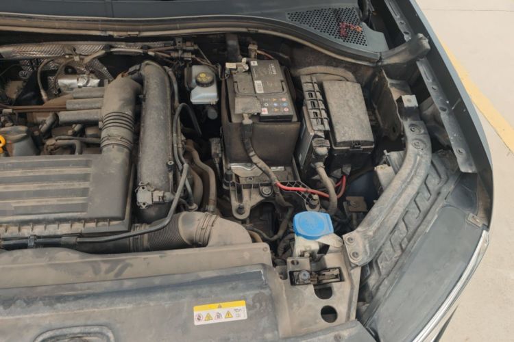 Used Volkswagen Tayron 2020 280TSI Two-Wheel Drive Luxury Connect Edition Engine Bay Left