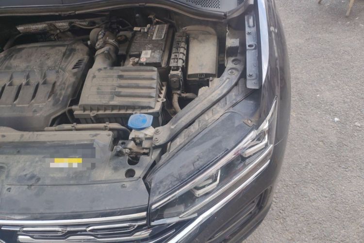 Used Volkswagen Tayron 2020 330TSI Two-Wheel Drive Luxury Smart Connectivity Version Engine Bay Left