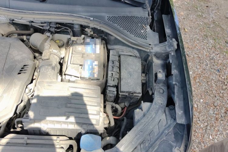Used Volkswagen Tayron 2020 330TSI Two-Wheel Drive Luxury Smart Connectivity Version Engine Bay Left