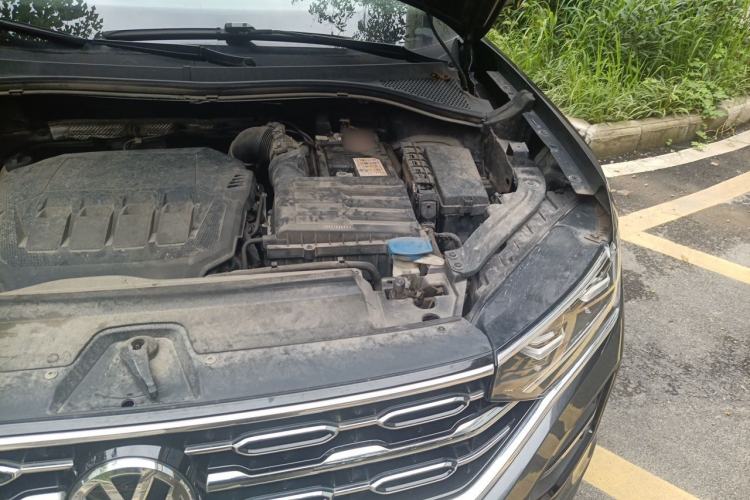 Used Volkswagen Tayron 2020 330TSI Two-Wheel Drive Luxury Smart Connectivity Version Engine Bay Left