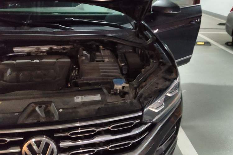 Used Volkswagen Tayron 2020 330TSI Two-Wheel Drive Luxury Smart Connectivity Version Engine Bay Left