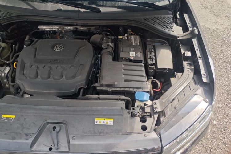 Used Volkswagen Tayron 2020 330TSI Two-Wheel Drive Luxury Smart Connectivity Version Engine Bay Left