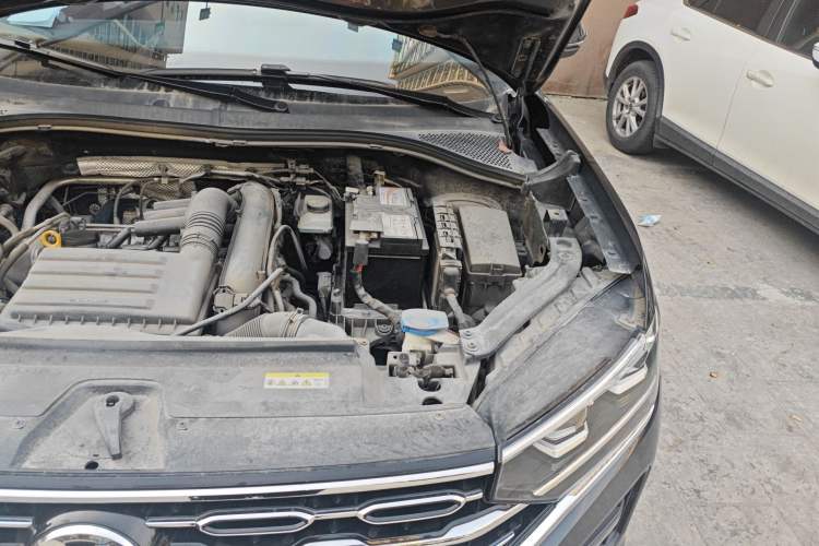 Used Volkswagen Tayron 2020 280TSI Two-Wheel Drive Luxury Connect Edition Engine Bay Left