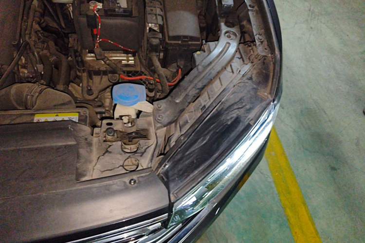 Used Volkswagen Tayron 2020 280TSI Two-Wheel Drive Luxury Connect Edition Engine Bay Left