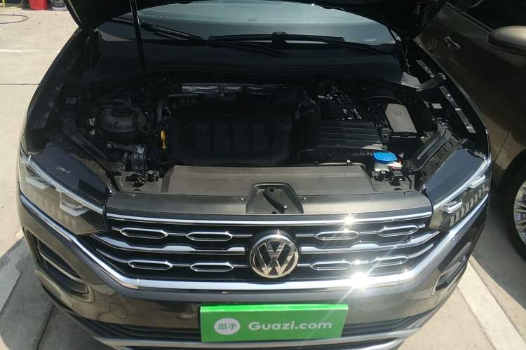 Used Volkswagen Tayron 2020 330TSI Two-Wheel Drive Luxury Smart Connectivity Version Engine Bay