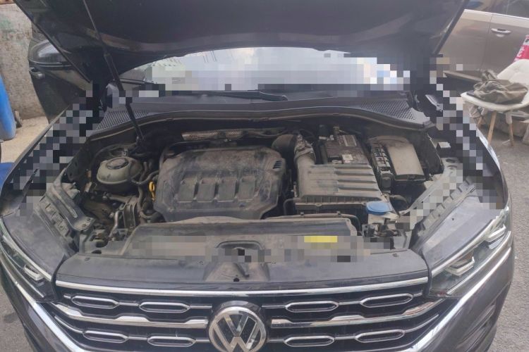 Used Volkswagen Tayron 2020 330TSI Two-Wheel Drive Luxury Smart Connectivity Version Engine Bay