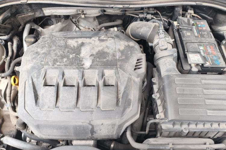 Used Volkswagen Tayron 2020 330TSI Two-Wheel Drive Luxury Smart Connectivity Version Engine Bay