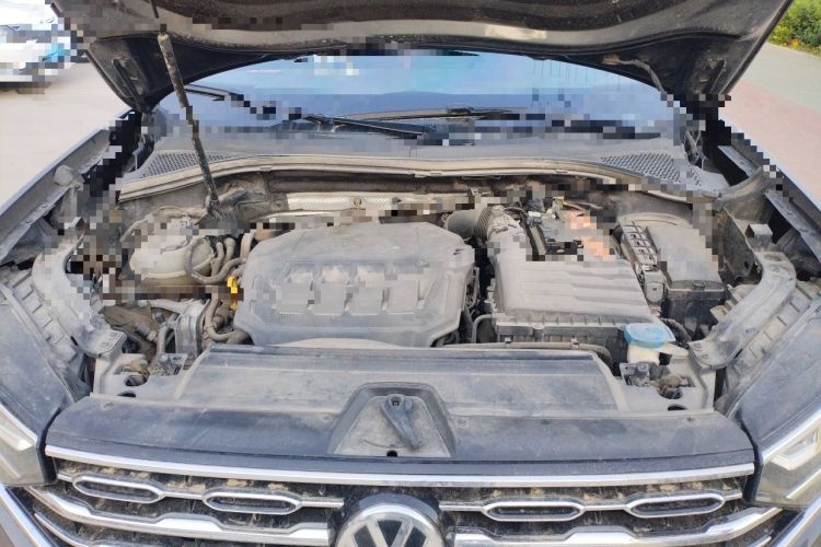 Used Volkswagen Tayron 2020 330TSI Two-Wheel Drive Luxury Connected Pro Edition Engine Bay