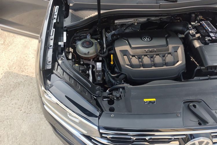 Used Volkswagen Tayron 2020 330TSI Two-Wheel Drive Luxury Smart Connectivity Version Engine Bay Right