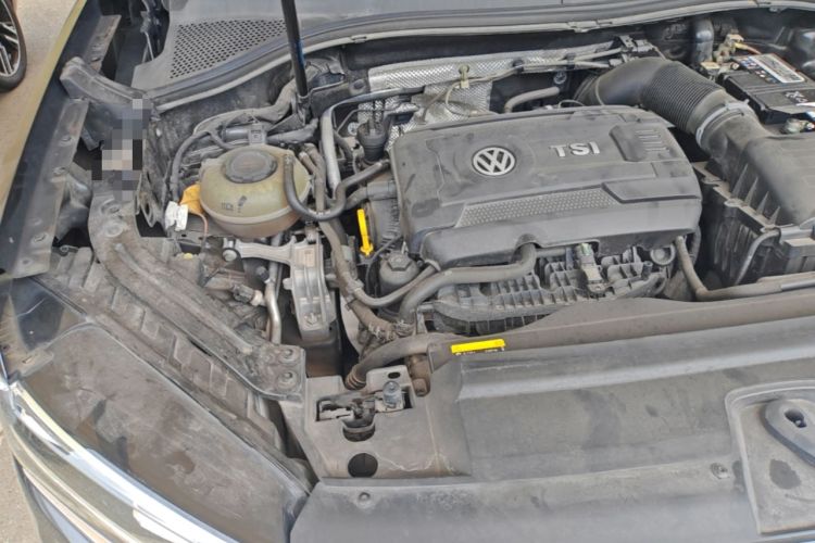 Used Volkswagen Tayron 2020 380TSI All-Wheel Drive R-Line Connected Version Engine Bay Right