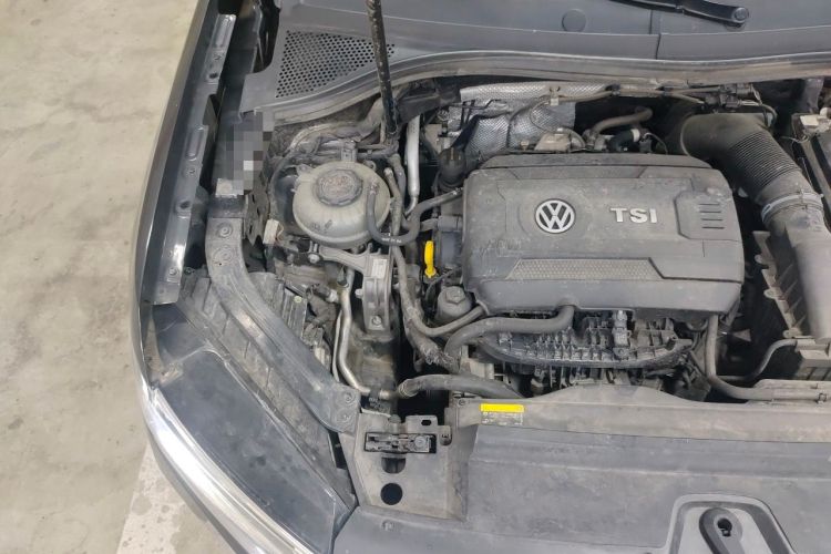 Used Volkswagen Tayron 2020 380TSI Four-Wheel Drive Luxury Connect Pro Edition Engine Bay Right