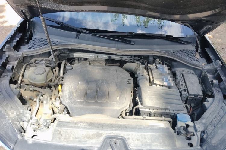 Used Volkswagen Tayron 2020 330TSI Two-Wheel Drive Luxury Smart Connectivity Version Engine Bay