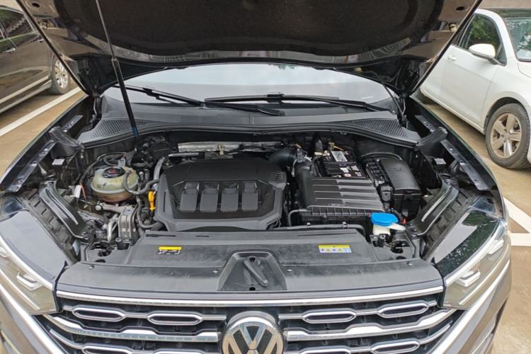 Used Volkswagen Tayron 2020 330TSI Two-Wheel Drive Luxury Smart Connectivity Version Engine Bay