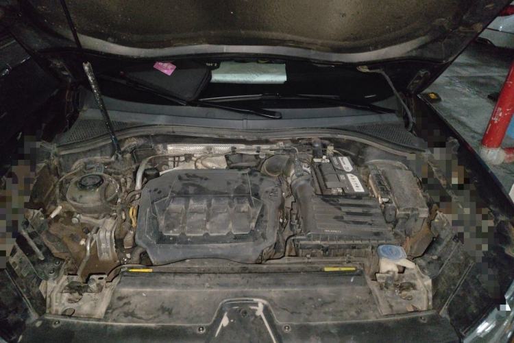 Used Volkswagen Tayron 2020 330TSI Two-Wheel Drive Luxury Smart Connectivity Version Engine Bay
