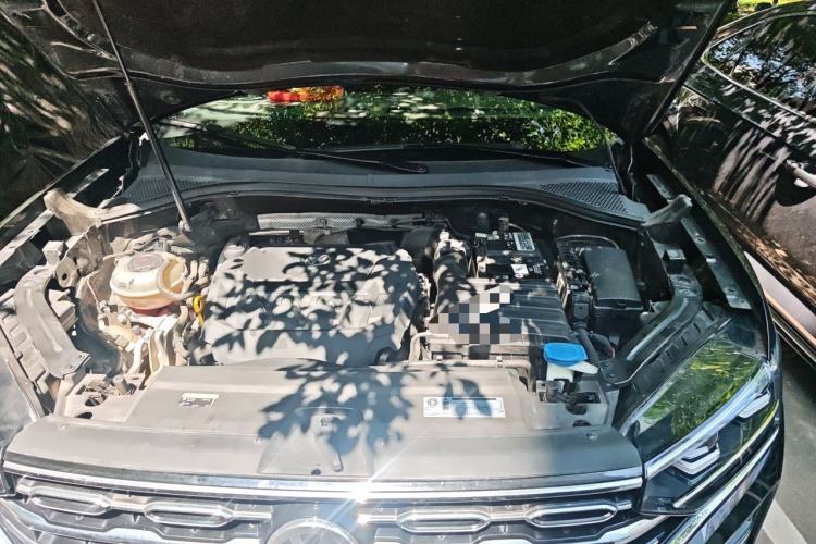 Used Volkswagen Tayron 2020 330TSI Two-Wheel Drive Luxury Smart Connectivity Version Engine Bay