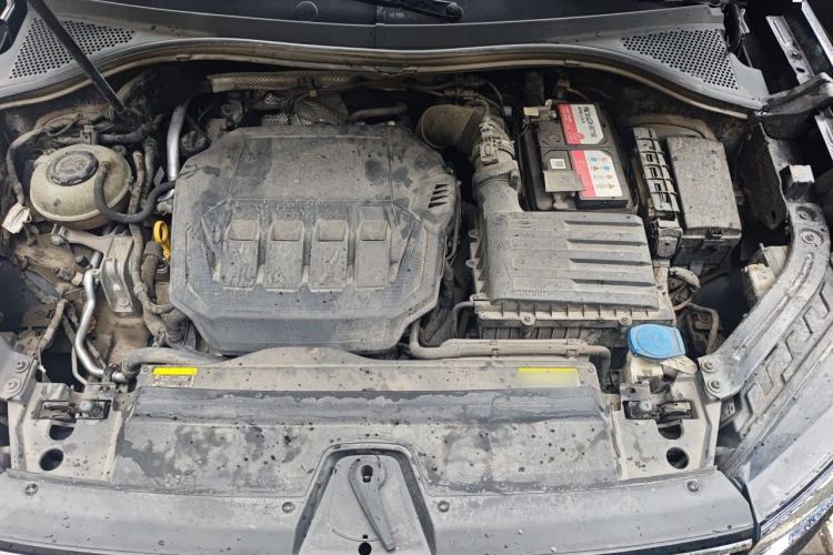 Used Volkswagen Tayron 2020 330TSI Two-Wheel Drive Luxury Smart Connectivity Version Engine Bay