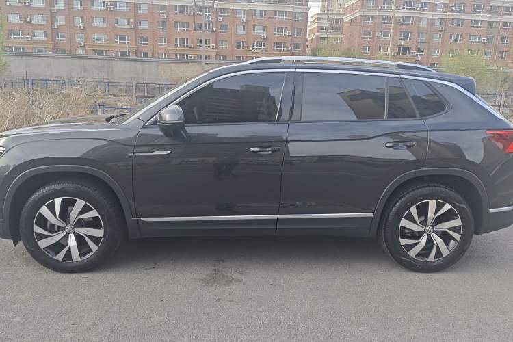 Used Volkswagen Tayron 2020 330TSI Two-Wheel Drive Luxury Smart Connectivity Version Exterior 3