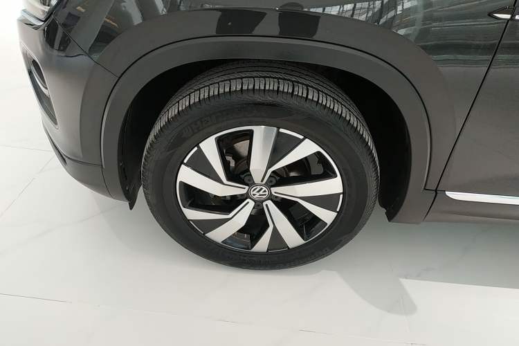 Used Volkswagen Tayron 2020 280TSI Two-Wheel Drive Luxury Connect Edition Exterior 4