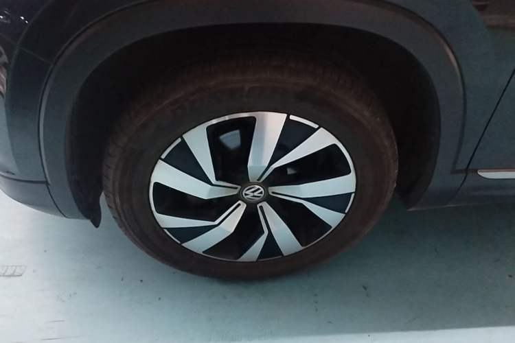 Used Volkswagen Tayron 2020 330TSI Two-Wheel Drive Luxury Smart Connectivity Version Exterior 4