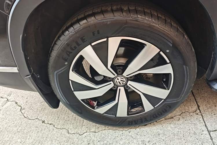 Used Volkswagen Tayron 2020 330TSI Two-Wheel Drive Luxury Smart Connectivity Version Exterior 5