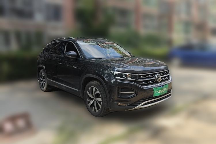 Used Volkswagen Tayron 2020 330TSI Two-Wheel Drive Luxury Smart Connectivity Version Front Right 45 Deg