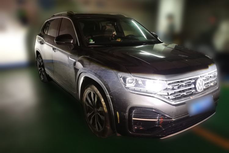 Used Volkswagen Tayron 2020 380TSI All-Wheel Drive R-Line Connected Version Front Right 45 Deg