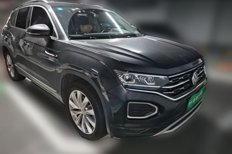 Used Volkswagen Tayron 2020 330TSI Two-Wheel Drive Luxury Connected Pro Edition Front Right 45 Deg