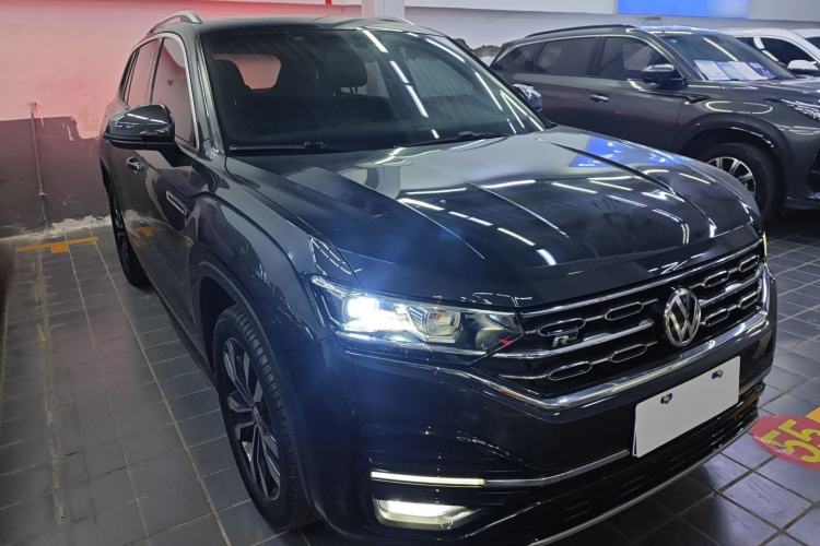 Used Volkswagen Tayron 2020 380TSI All-Wheel Drive R-Line Connected Version Front Right 45 Deg