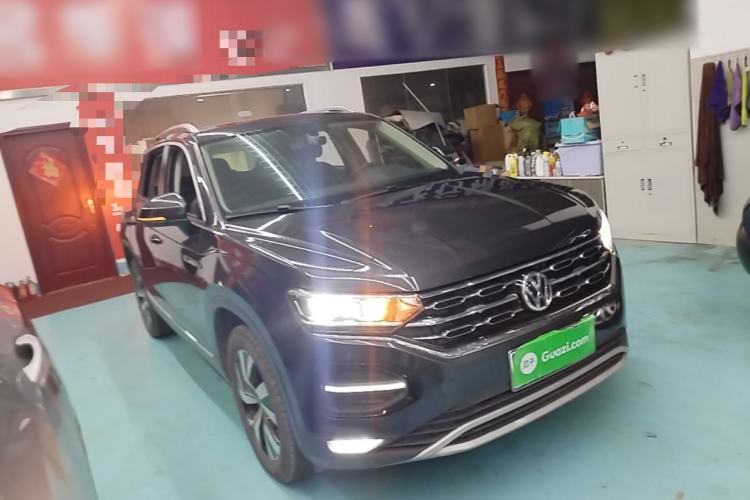 Used Volkswagen Tayron 2020 330TSI Two-Wheel Drive Luxury Smart Connectivity Version Front Right 45 Deg
