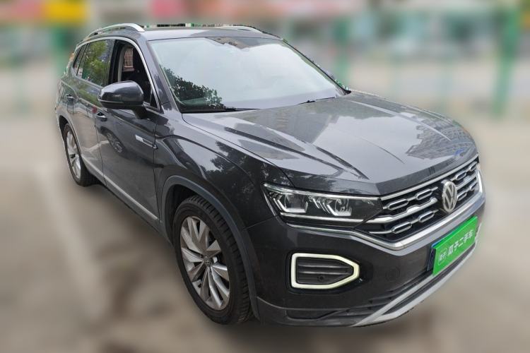 Used Volkswagen Tayron 2020 330TSI Two-Wheel Drive Luxury Connected Pro Edition Front Right 45 Deg