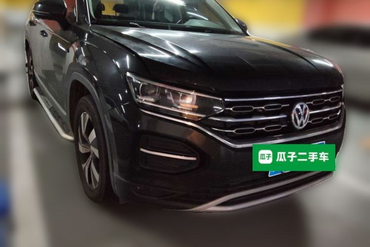 Used Volkswagen Tayron 2020 330TSI Two-Wheel Drive Luxury Smart Connectivity Version Front Right 45 Deg