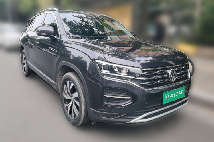 Used Volkswagen Tayron 2020 330TSI Two-Wheel Drive Luxury Smart Connectivity Version Front Right 45 Deg