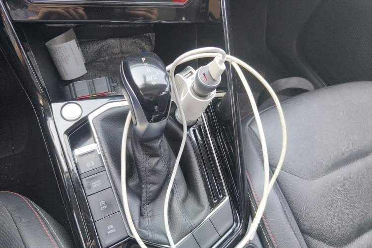 Used Volkswagen Tayron 2020 330TSI Two-Wheel Drive Luxury Smart Connectivity Version Gear Lever