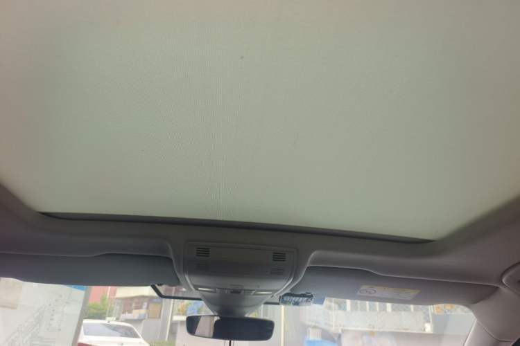 Used Volkswagen Tayron 2020 330TSI Two-Wheel Drive Luxury Connected Pro Edition Headliner