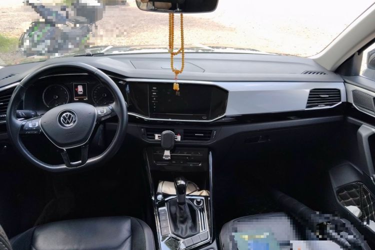 Used Volkswagen Tayron 2020 330TSI Two-Wheel Drive Luxury Smart Connectivity Version Headliner