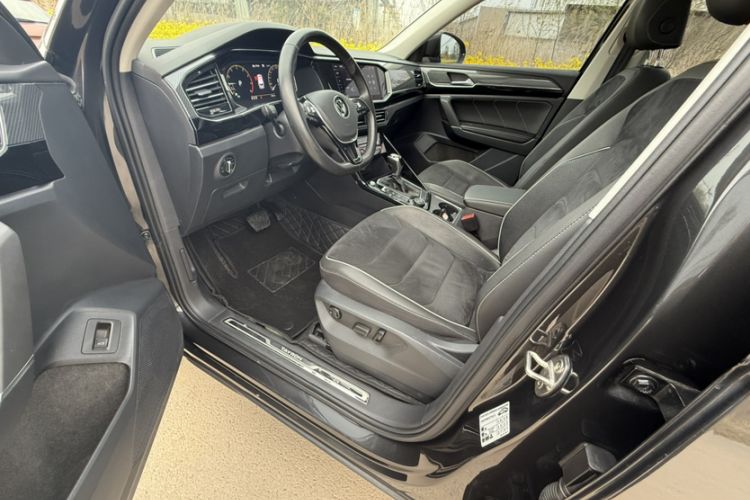 Used Volkswagen Tayron 2020 380TSI Four-Wheel Drive Luxury Connect Pro Edition Interior 2