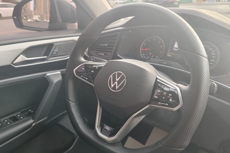 Used Volkswagen Tayron 2020 330TSI Two-Wheel Drive Luxury Smart Connectivity Version Interior 2