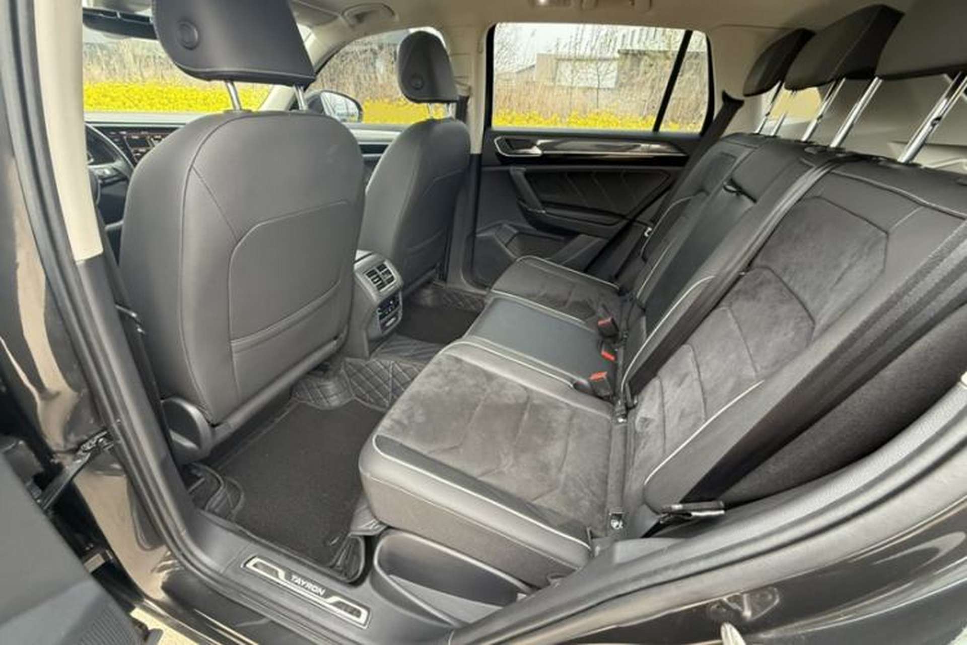 Used Volkswagen Tayron 2020 380TSI Four-Wheel Drive Luxury Connect Pro Edition Interior 3