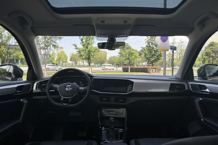 Used Volkswagen Tayron 2020 330TSI Two-Wheel Drive Luxury Smart Connectivity Version Interior 4