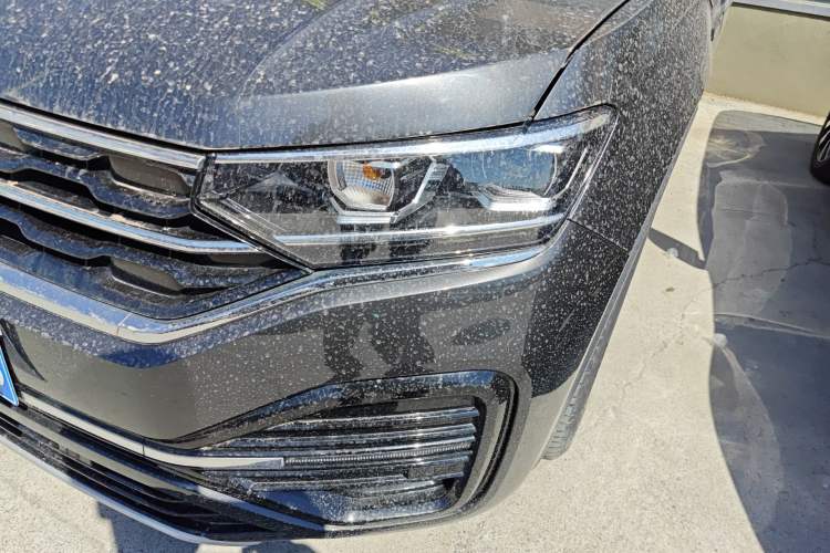 Used Volkswagen Tayron 2020 330TSI Two-Wheel Drive Luxury Smart Connectivity Version Left Front Headlight