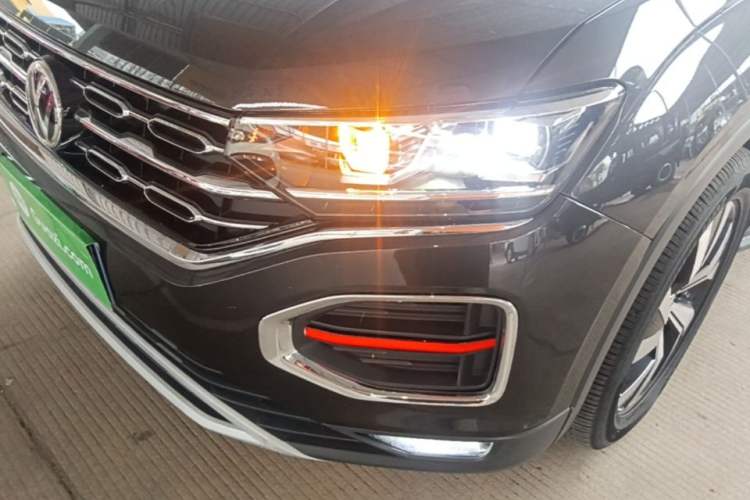 Used Volkswagen Tayron 2020 330TSI Two-Wheel Drive Luxury Smart Connectivity Version Left Front Headlight