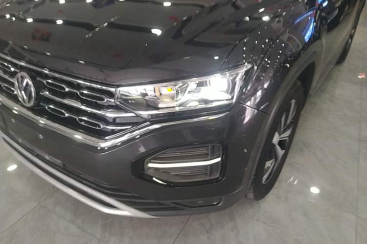 Used Volkswagen Tayron 2020 330TSI Two-Wheel Drive Luxury Smart Connectivity Version Left Front Headlight