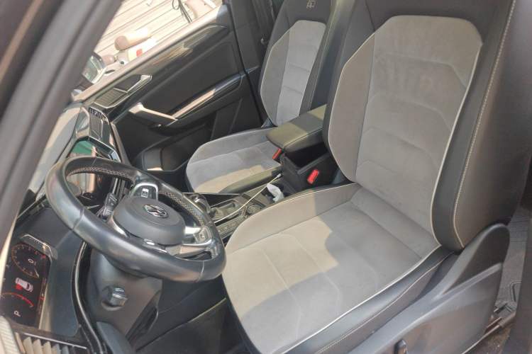 Used Volkswagen Tayron 2020 380TSI All-Wheel Drive R-Line Connected Version Left Front Seat