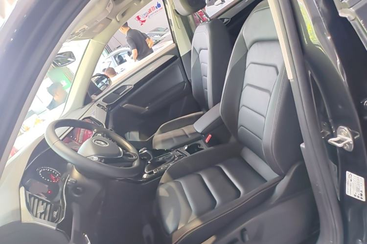 Used Volkswagen Tayron 2020 330TSI Two-Wheel Drive Luxury Smart Connectivity Version Left Front Seat