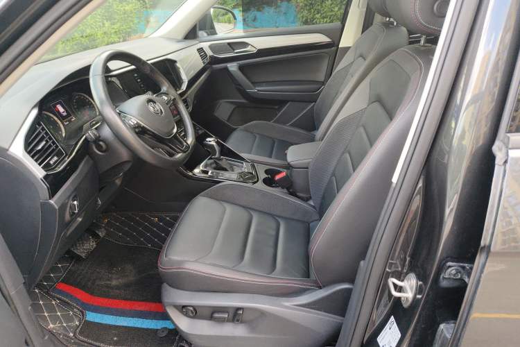 Used Volkswagen Tayron 2020 280TSI Two-Wheel Drive Luxury Connect Edition Left Front Seat