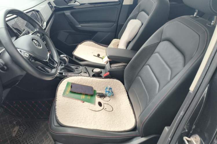 Used Volkswagen Tayron 2020 330TSI Two-Wheel Drive Luxury Smart Connectivity Version Left Front Seat