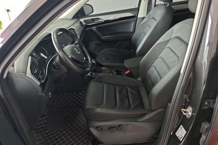 Used Volkswagen Tayron 2020 280TSI Two-Wheel Drive Luxury Connect Edition Left Front Seat